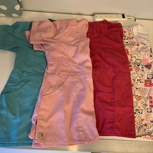 Carhartt scrub top set